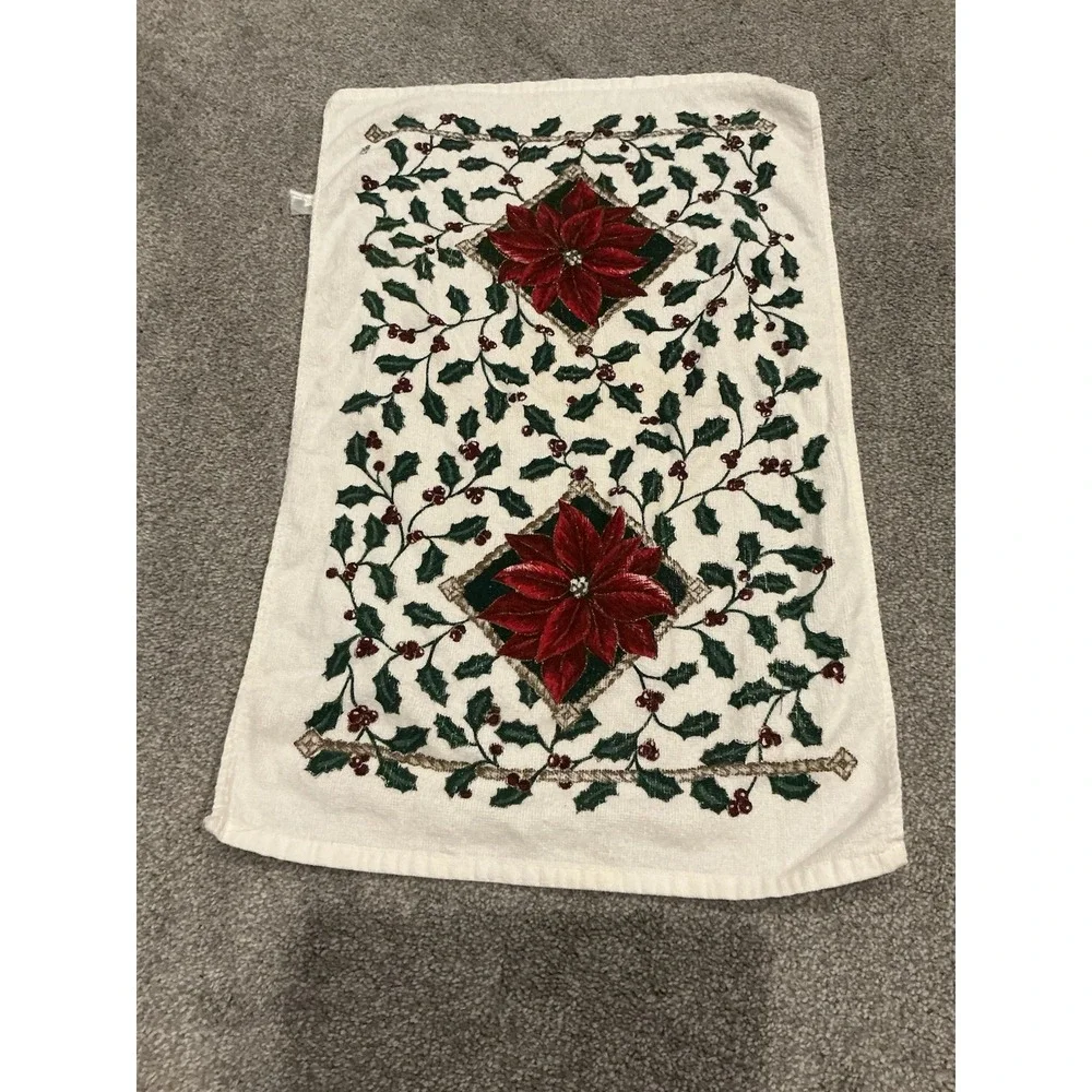 8 Vintage Christmas Washcloths/Hand Towels